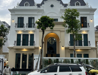 Vua Rèm Cửa Luxury